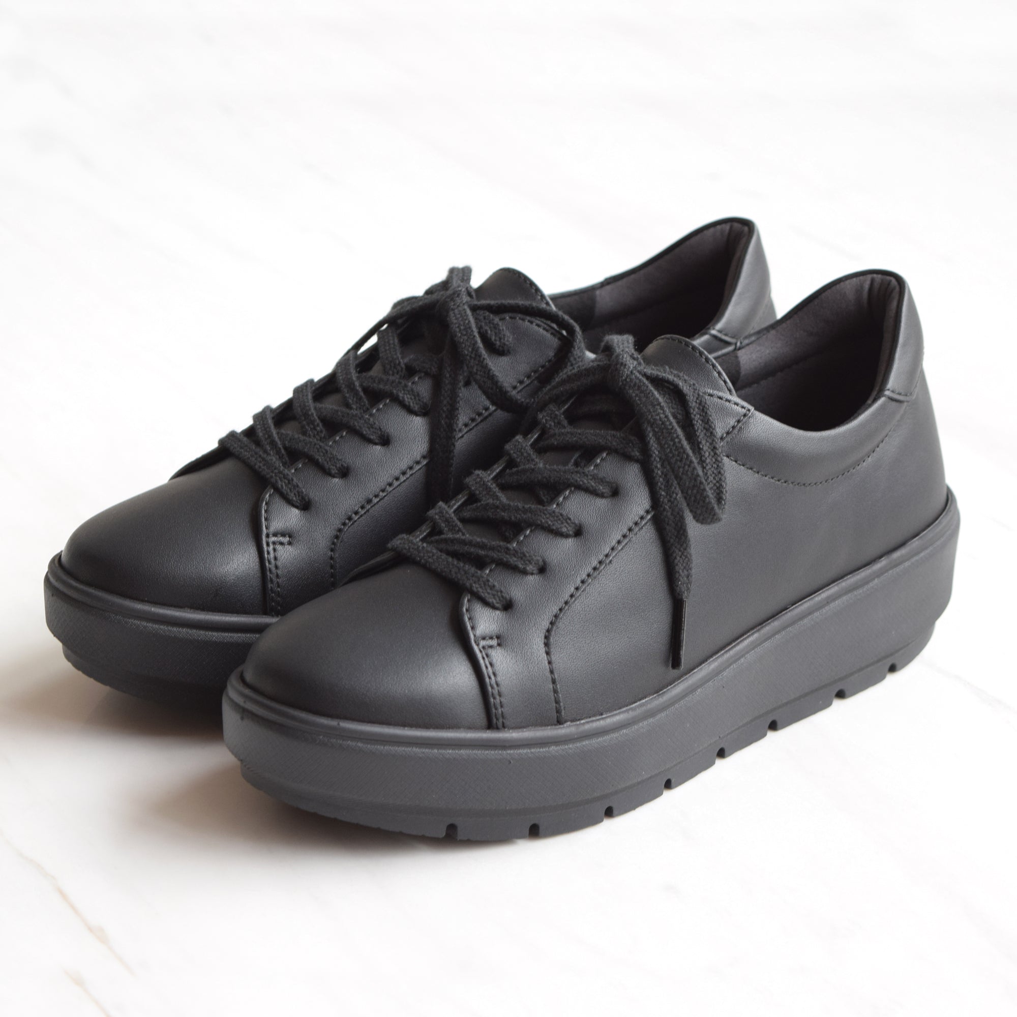 レザー　レースアップ　archive tornadomart fuga Vue レースアップレザースニーカー 【VO81691】 – EIZO WEB SHOP