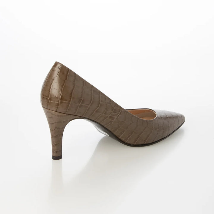 EIZO 防水レザーポインテッドプレーンパンプス 【EP17000H】 – EIZO